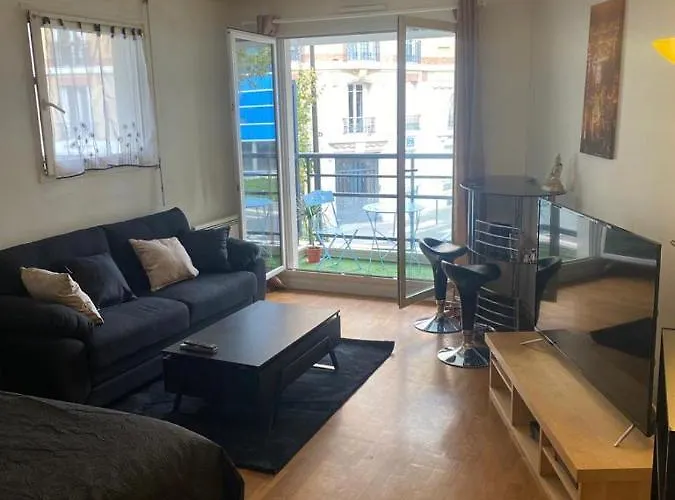 Studio Cosy Avec Balcon Proche Paris